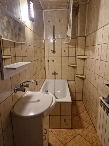 dom wolnostojący, 2 pokoje Rzepki. Zdjęcie 8