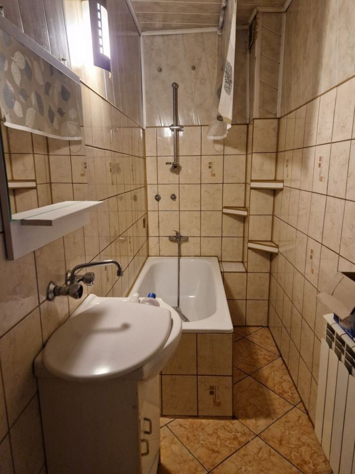 dom wolnostojący, 2 pokoje Rzepki. Zdjęcie 8