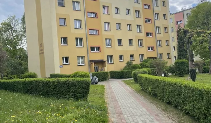Mieszkanie 3-pokojowe Krosno, ul. Wojska Polskiego
