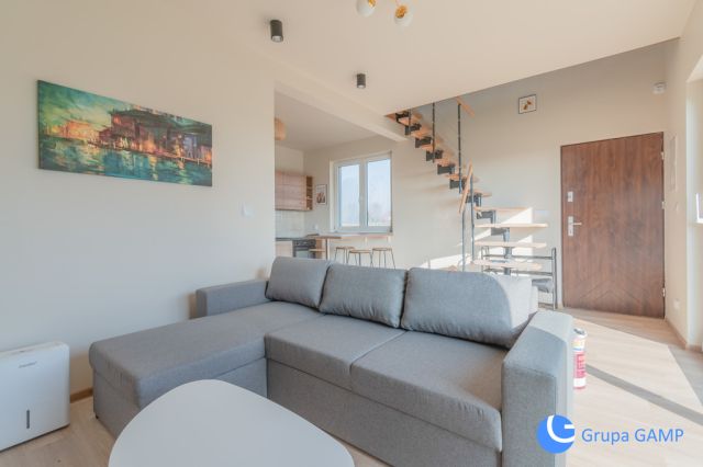 dom wolnostojący, 2 pokoje Cholerzyn. Zdjęcie 1