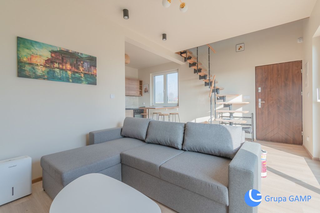 dom wolnostojący, 2 pokoje Cholerzyn