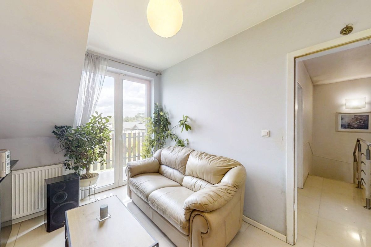 bliźniak, 4 pokoje Wiśniowa Góra. Zdjęcie 12