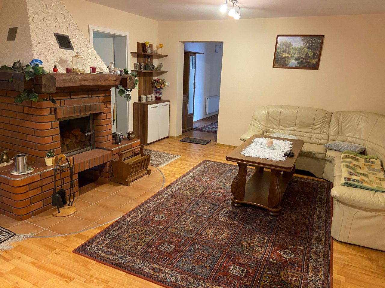 dom wolnostojący, 6 pokoi Laski. Zdjęcie 16