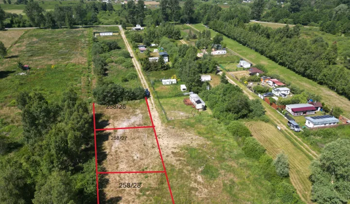 Działka rolna Karwia