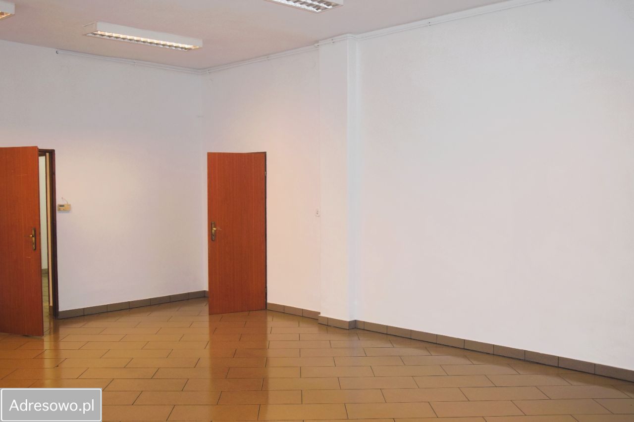 Lokal Wyrzysk, pl. Wojska Polskiego. Zdjęcie 12