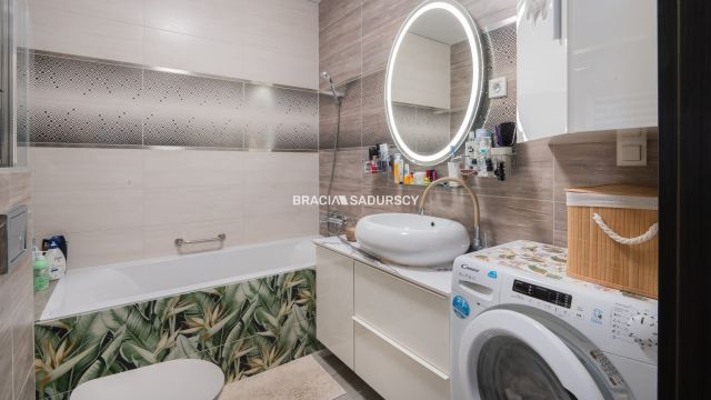 Mieszkanie 3-pokojowe Kraków Nowa Huta, ul. Niebyła. Zdjęcie 5