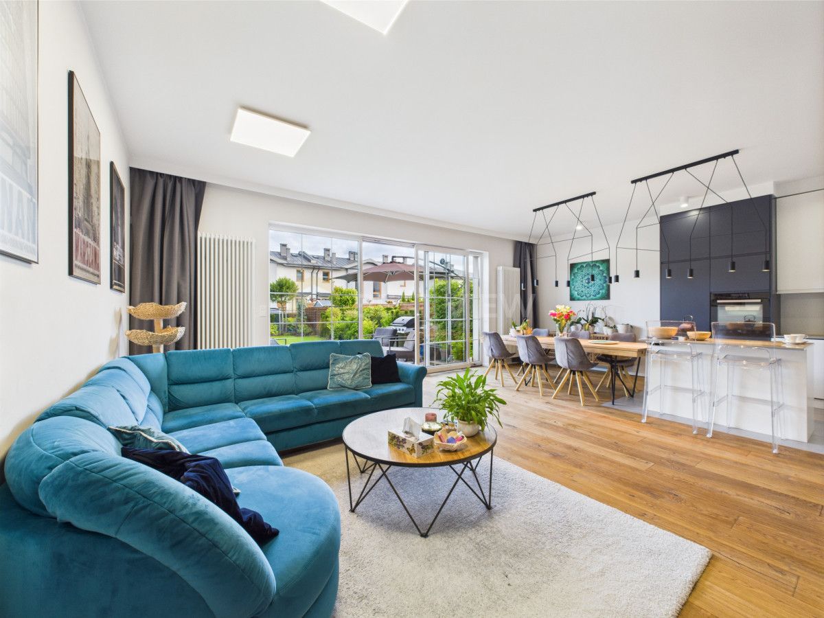 dom szeregowy, 5 pokoi Józefosław, ul. Victorii. Zdjęcie 1