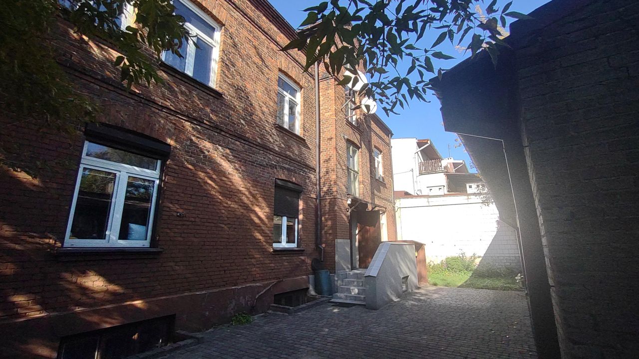 dom wolnostojący, 10 pokoi Starachowice, ul. Radomska. Zdjęcie 3