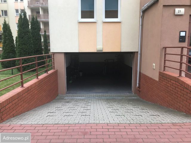Garaż/miejsce parkingowe Poznań Piątkowo, ul. Królewska. Zdjęcie 1