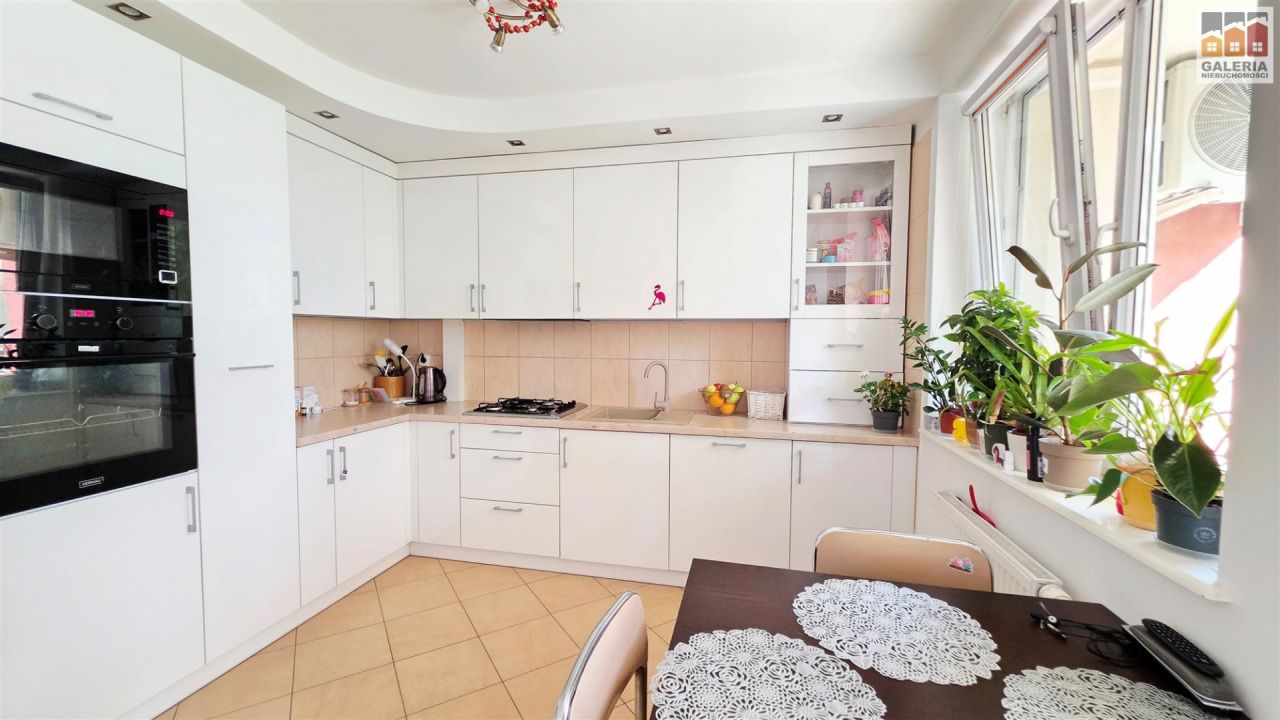 Mieszkanie 3-pokojowe Rzeszów Śródmieście. Zdjęcie 1