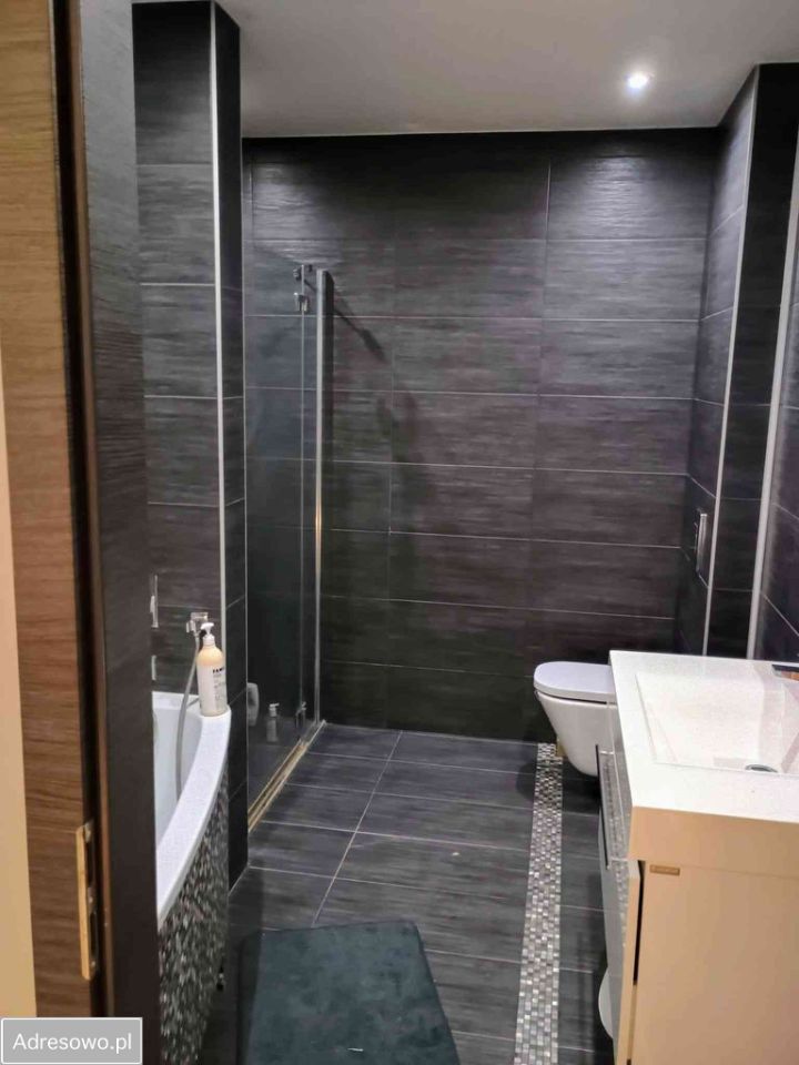 dom szeregowy, 5 pokoi Wróblowice, ul. Przyjazna. Zdjęcie 2