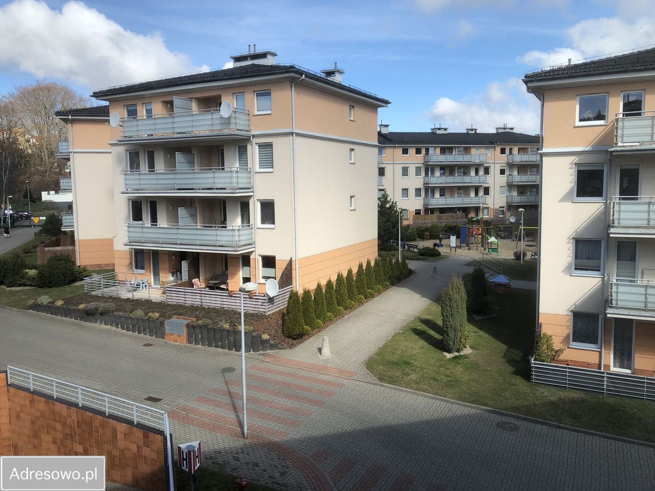 Mieszkanie 2-pokojowe Gdynia Mały Kack, ul. Leśna. Zdjęcie 2