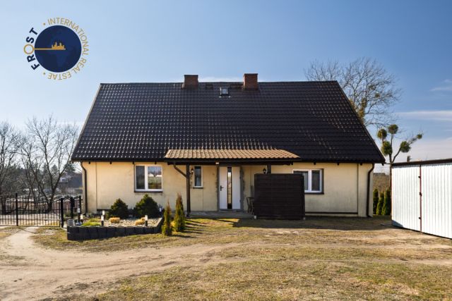 dom wolnostojący, 3 pokoje Radziki Duże. Zdjęcie 1
