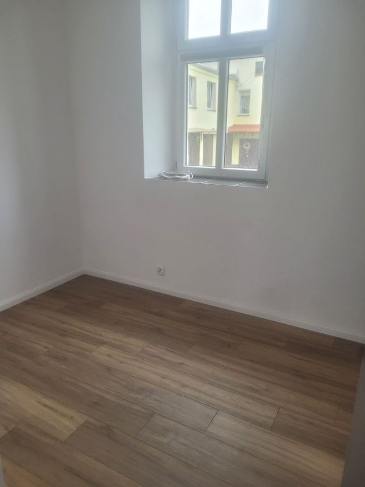 Mieszkanie 3-pokojowe Wałbrzych Śródmieście. Zdjęcie 4