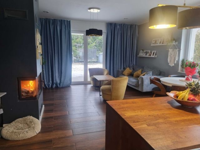 dom wolnostojący Grodzisk Mazowiecki, ul. 3 Maja. Zdjęcie 1