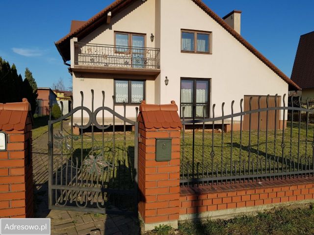 dom wolnostojący, 5 pokoi Tarnobrzeg Wielowieś. Zdjęcie 1