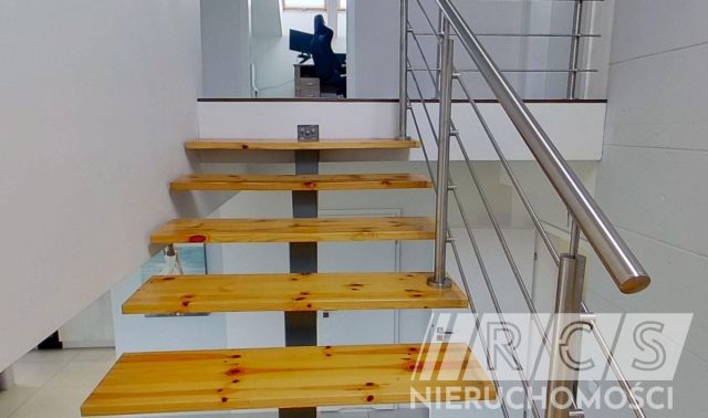 dom wolnostojący, 5 pokoi Kębłowice. Zdjęcie 36