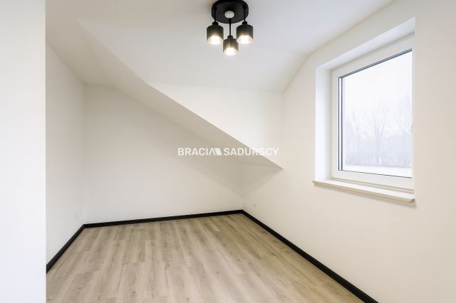 bliźniak, 6 pokoi Kraków Tyniec, ul. Podgórki Tynieckie. Zdjęcie 11