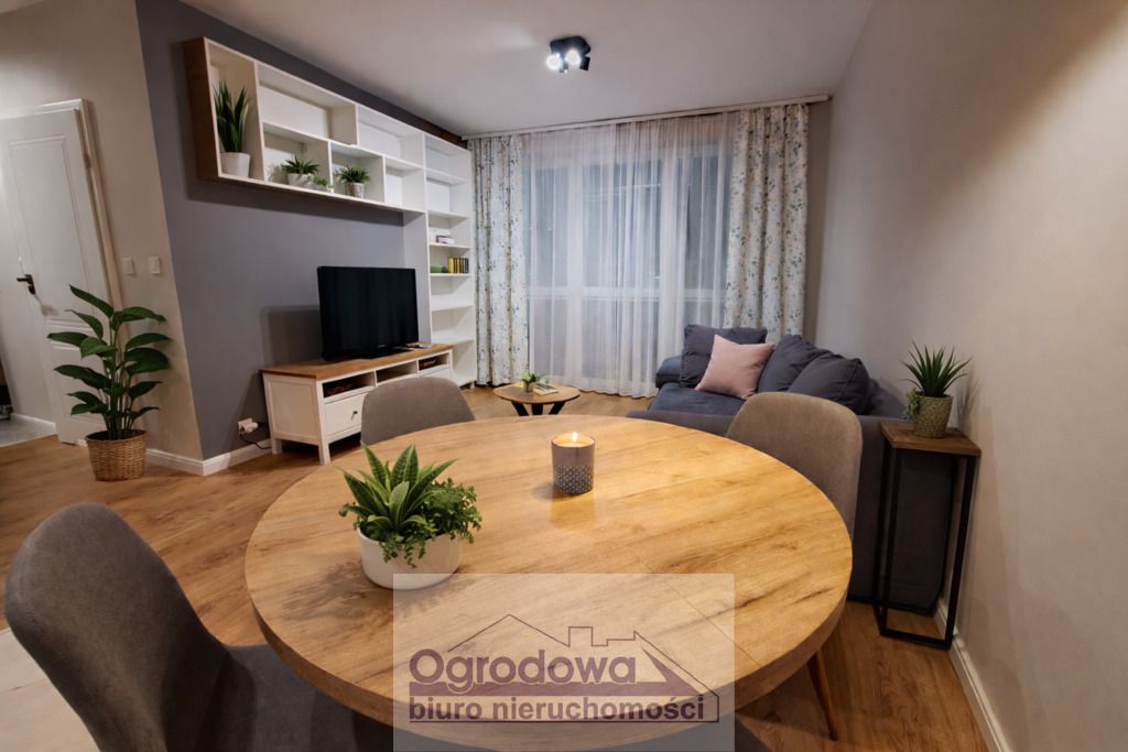 Mieszkanie 4-pokojowe Warszawa Białołęka, ul. Winorośli. Zdjęcie 2