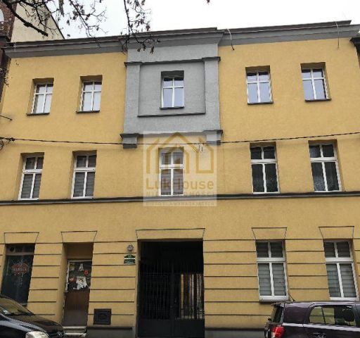 kamienica, 15 pokoi Bytom, ul. dr. Józefa Rostka. Zdjęcie 1