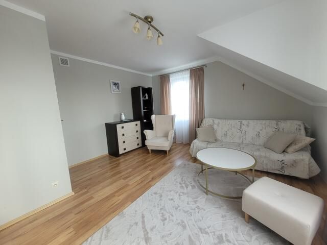 dom wolnostojący, 5 pokoi Korzeniste. Zdjęcie 12