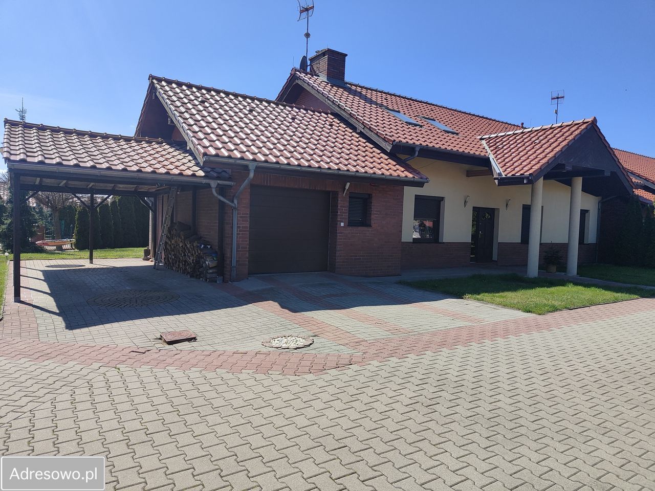 bliźniak, 5 pokoi Zabrze Centrum, ul. Neptuna. Zdjęcie 1