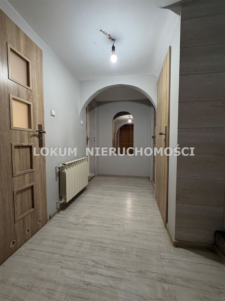 dom wolnostojący, 5 pokoi Bąków, ul. Jasna. Zdjęcie 24