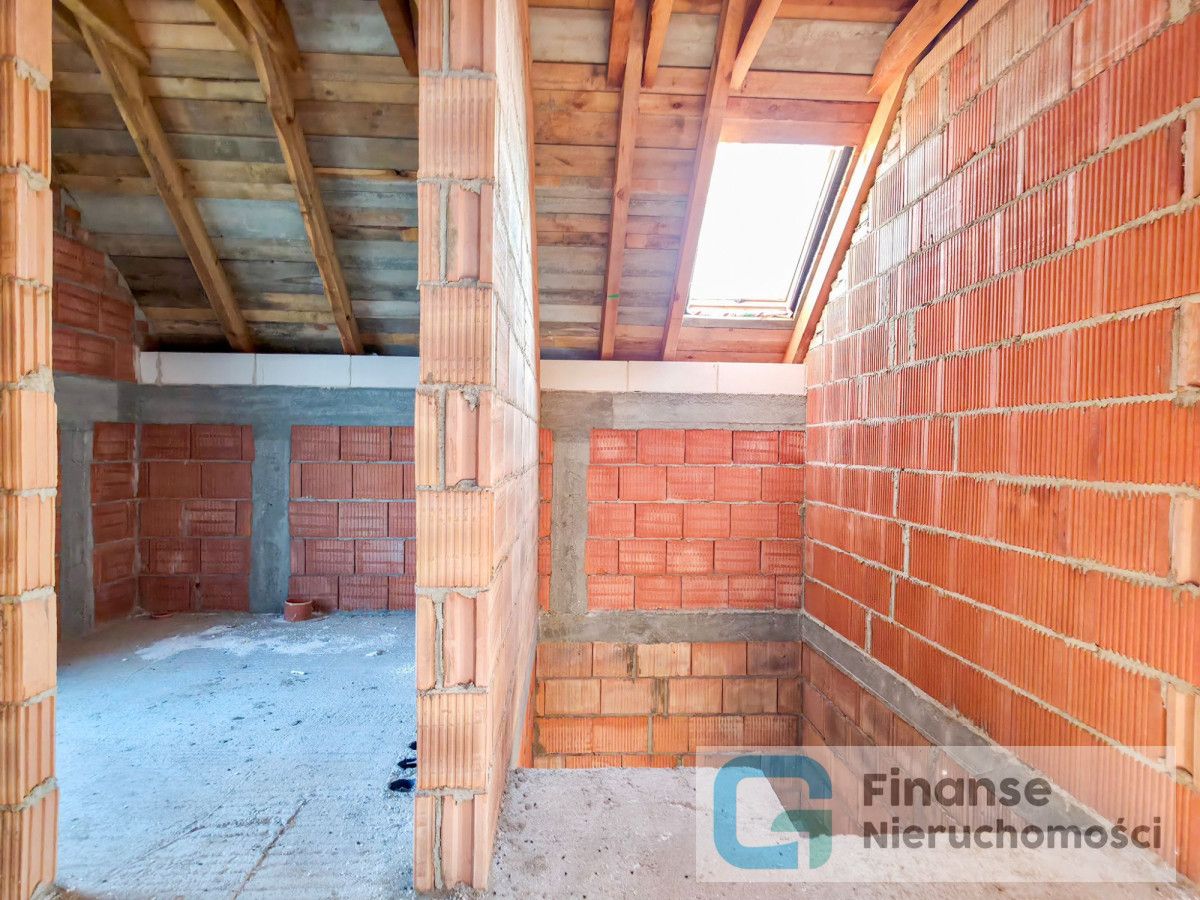 dom wolnostojący, 4 pokoje Miedniewice. Zdjęcie 25