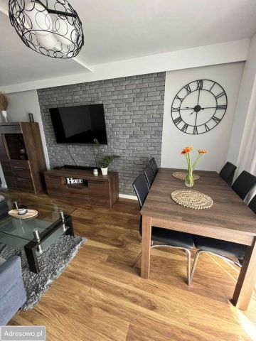 Mieszkanie 4-pokojowe Oława, ul. Fryderyka Chopina. Zdjęcie 1