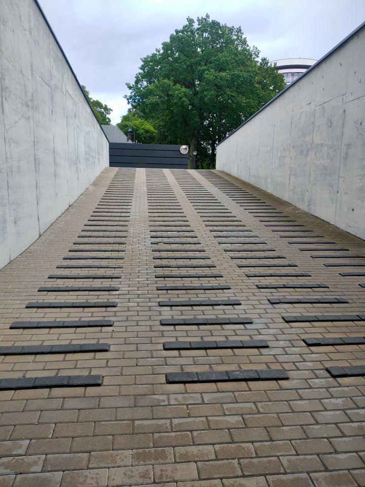 Garaż/miejsce parkingowe Kołobrzeg Centrum, ul. ppor. Edmunda Łopuskiego. Zdjęcie 7