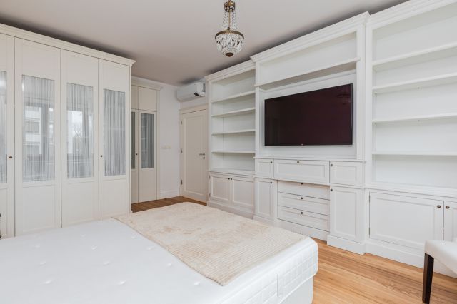 Mieszkanie 4-pokojowe Warszawa Śródmieście, ul. Leona Kruczkowskiego. Zdjęcie 24