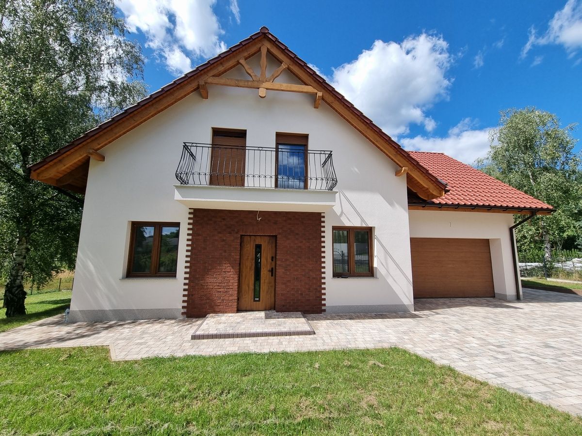 dom wolnostojący, 6 pokoi Bagno. Zdjęcie 1