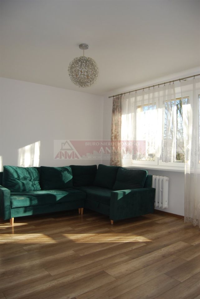 Mieszkanie 3-pokojowe Chrzanów, ul. Broniewskiego. Zdjęcie 2