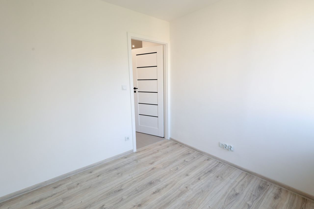 Mieszkanie 3-pokojowe Radom Ustronie, ul. Osiedlowa