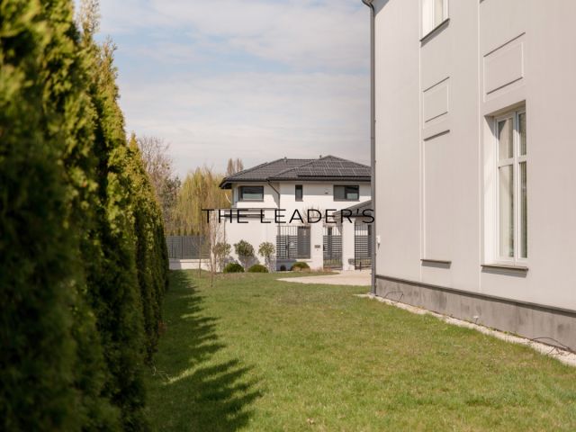 dom wolnostojący, 6 pokoi Łomianki. Zdjęcie 20