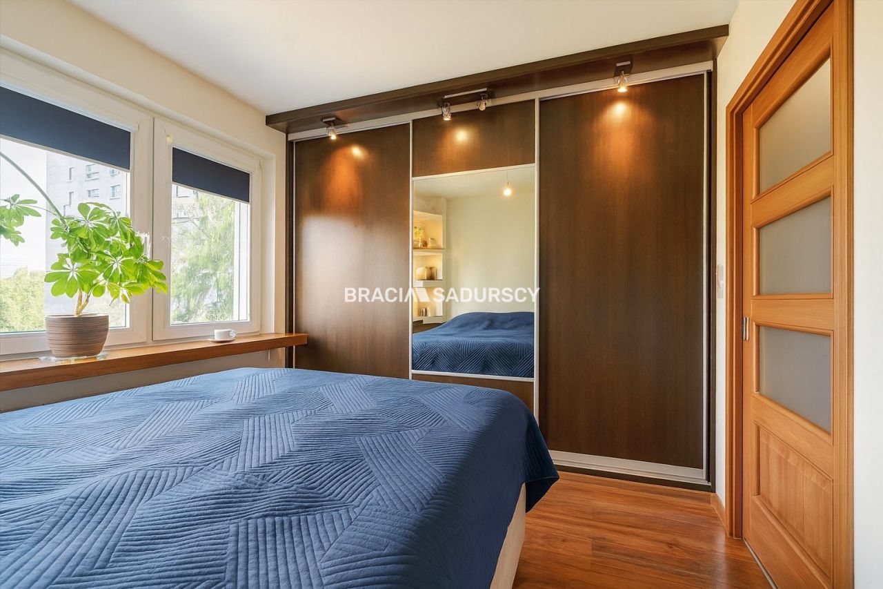 Mieszkanie 4-pokojowe Kraków Prądnik Czerwony, ul. Józefa Łepkowskiego. Zdjęcie 6