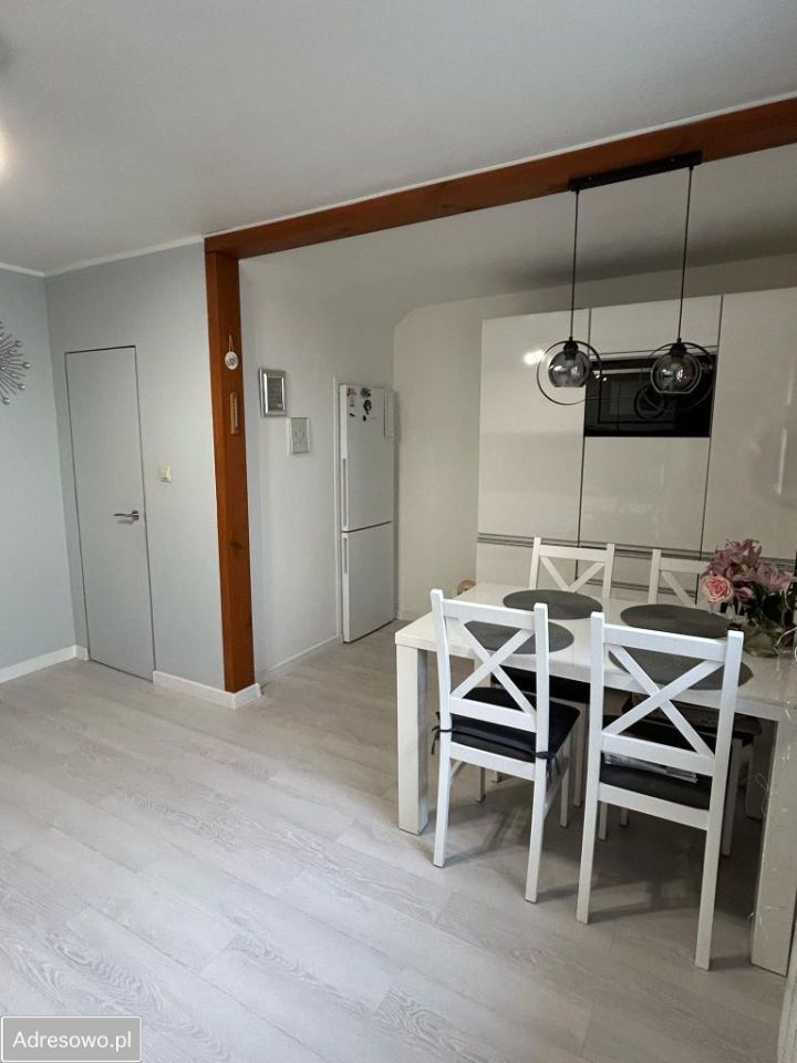 dom wolnostojący, 4 pokoje Rumin. Zdjęcie 12