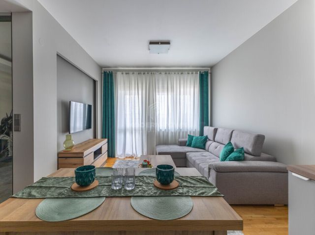 Mieszkanie 3-pokojowe Warszawa Ursus, ul. Józefa Chełmońskiego. Zdjęcie 1