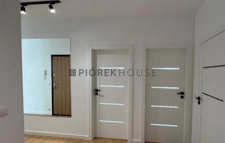 Mieszkanie 3-pokojowe Warszawa Włochy, ul. Równoległa. Zdjęcie 3