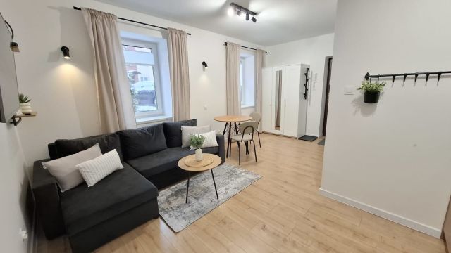 Mieszkanie 2-pokojowe Katowice Dąbrówka Mała, ul. gen. Henryka le Ronda. Zdjęcie 1