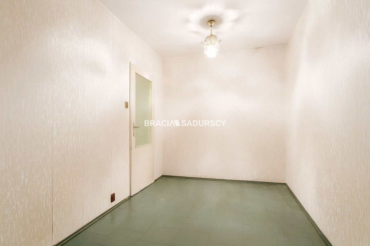 Mieszkanie 3-pokojowe Kraków Bieńczyce, os. Józefa Strusia. Zdjęcie 2