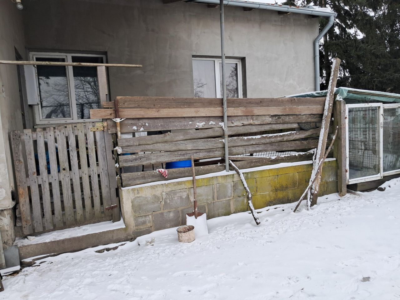 siedlisko, 3 pokoje Oporów. Zdjęcie 1