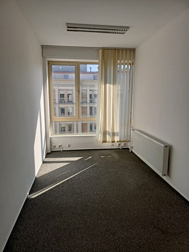 Biuro Warszawa Śródmieście, ul. Żurawia