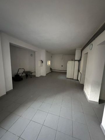 dom wolnostojący, 6 pokoi Zalesie. Zdjęcie 6