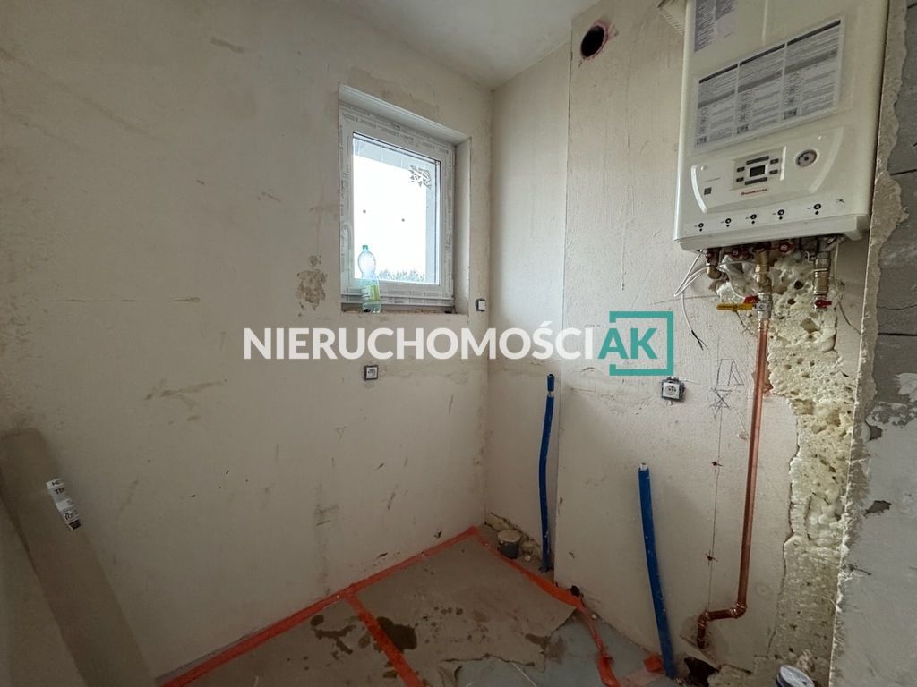 bliźniak, 4 pokoje Konin. Zdjęcie 9