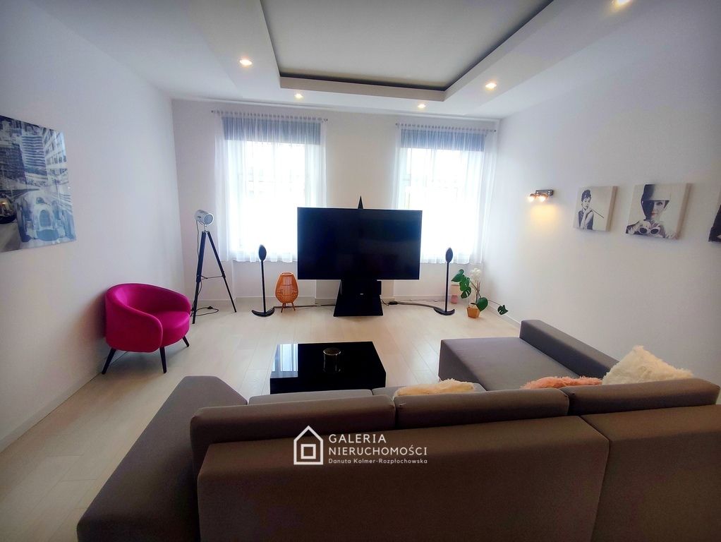 Mieszkanie 3-pokojowe Gniezno, ul. Henryka Sienkiewicza. Zdjęcie 2