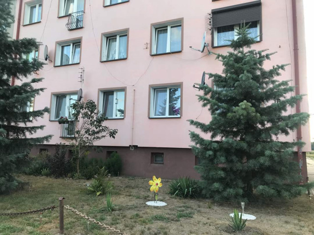 Mieszkanie 4-pokojowe Mojęcice, ul. Osiedlowa. Zdjęcie 1