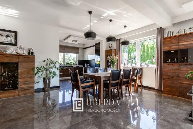 dom wolnostojący, 8 pokoi Uniszowice. Zdjęcie 3