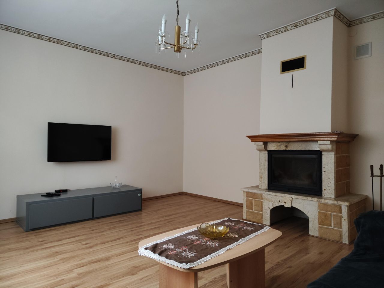 dom wolnostojący, 6 pokoi Niemodlin, ul. Wyzwolenia. Zdjęcie 4