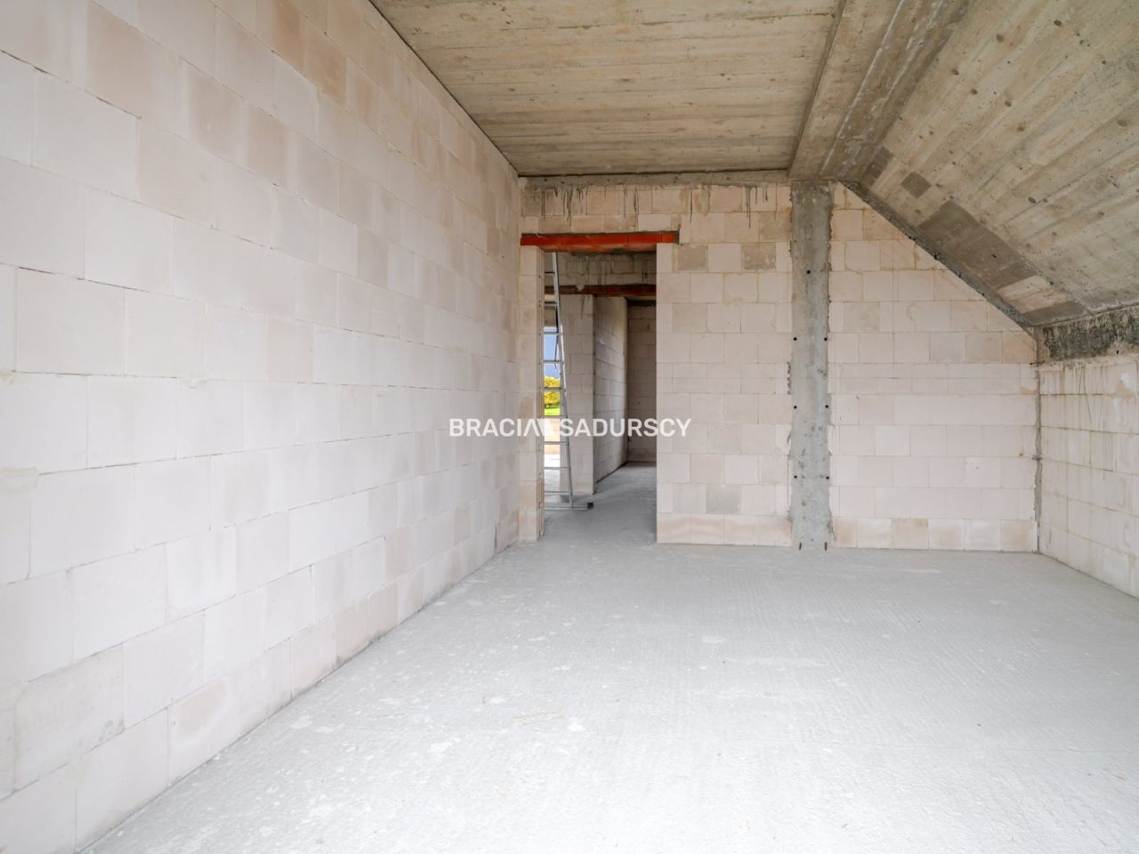 dom wolnostojący, 4 pokoje Bębło, ul. Lasek. Zdjęcie 9